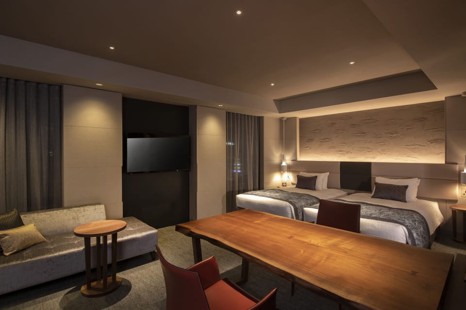 In-room safe, laptop workspace, blackout drapes, soundproofing