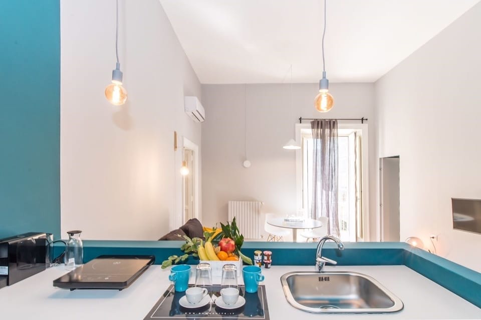 Deluxe Suite | Private kitchenette