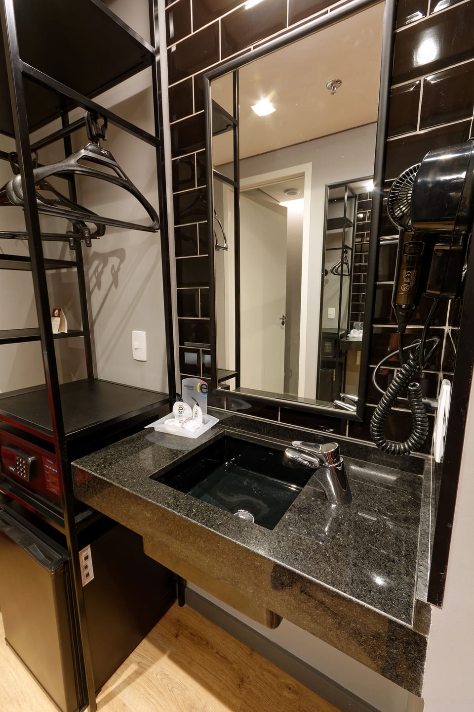 Standard Room, 2 Twin Beds | In-room safe, blackout drapes, soundproofing, bed sheets