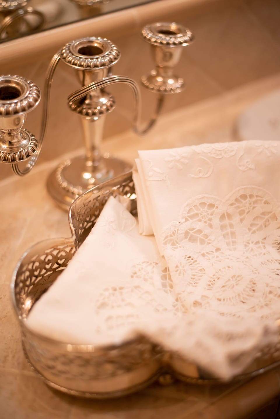 Presidential Double Room | Bathroom | Shower, free toiletries, hair dryer, bathrobes