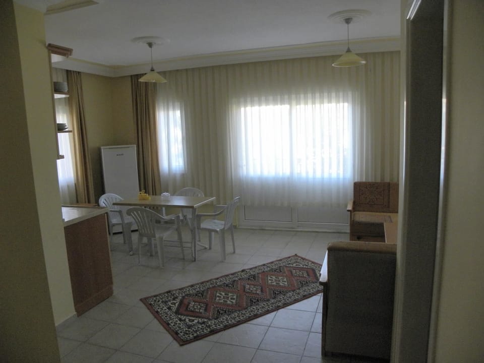 Family Apartment, 2 Bedrooms | Living room | TV