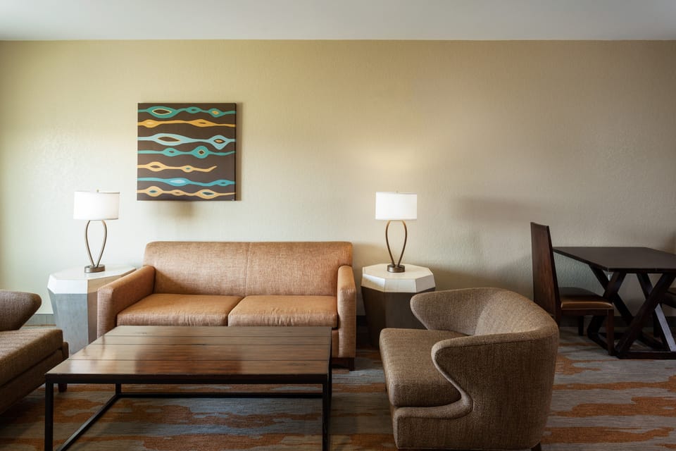 Suite, 1 Bedroom, Accessible (Accessible Tub) | 1 bedroom, desk, laptop workspace, blackout drapes