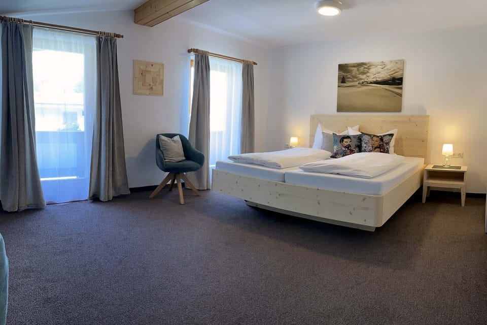 Premium Double Room | Free WiFi, bed sheets