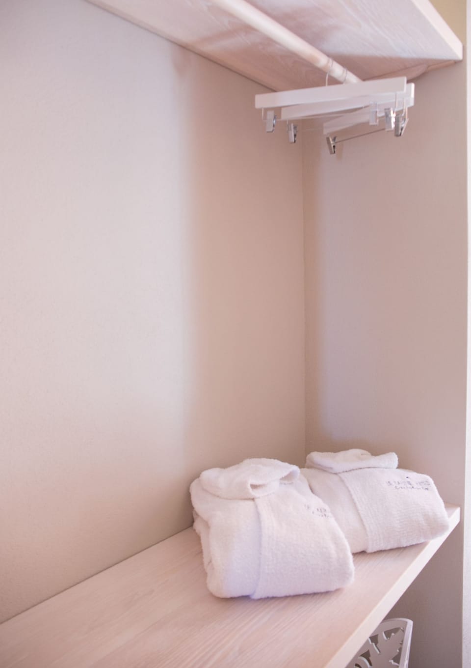 Superior Suite, Terrace | Desk, free WiFi, bed sheets