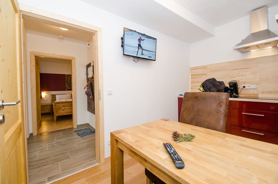 Comfort Apartment, Ground Floor (incl. 113€ Cleaning Fee) | Private kitchen