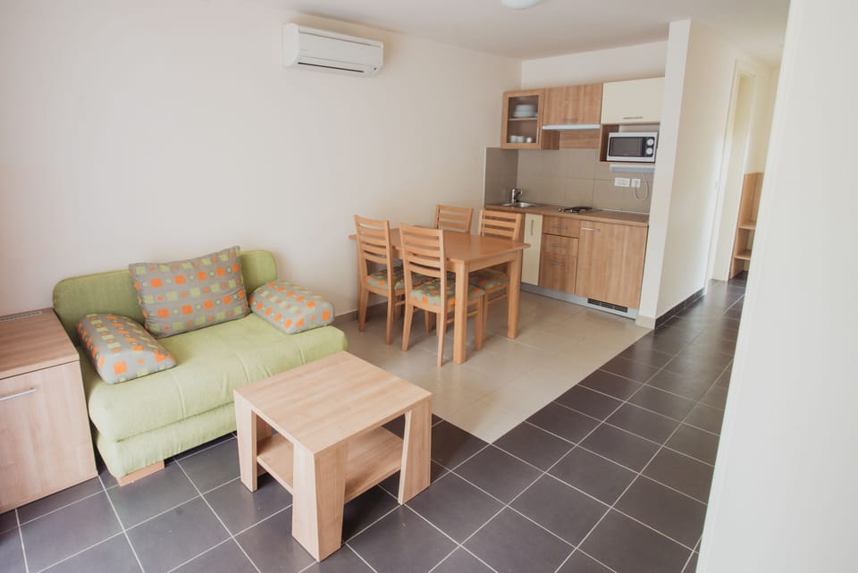 Apartment, 2 Bedrooms (4 Adl+1 Ch) | Private kitchen | Fridge, microwave, stovetop, cookware/dishes/utensils