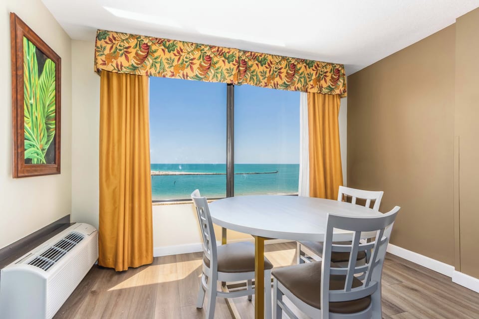 Suite, 1 Bedroom, Balcony (Gulf View) | Premium bedding, down comforters, pillowtop beds, desk