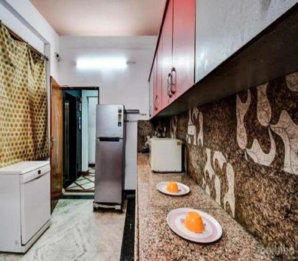 In-room safe, individually decorated, individually furnished, desk