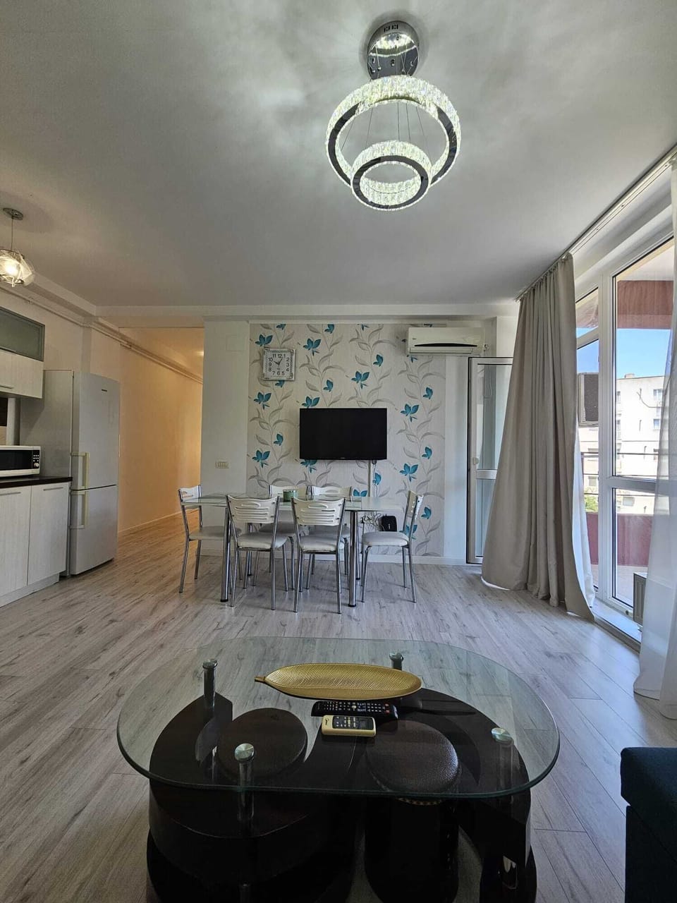 Deluxe Apartment, Non Smoking, Balcony | Living area | 42-inch flat-screen TV with cable channels, TV