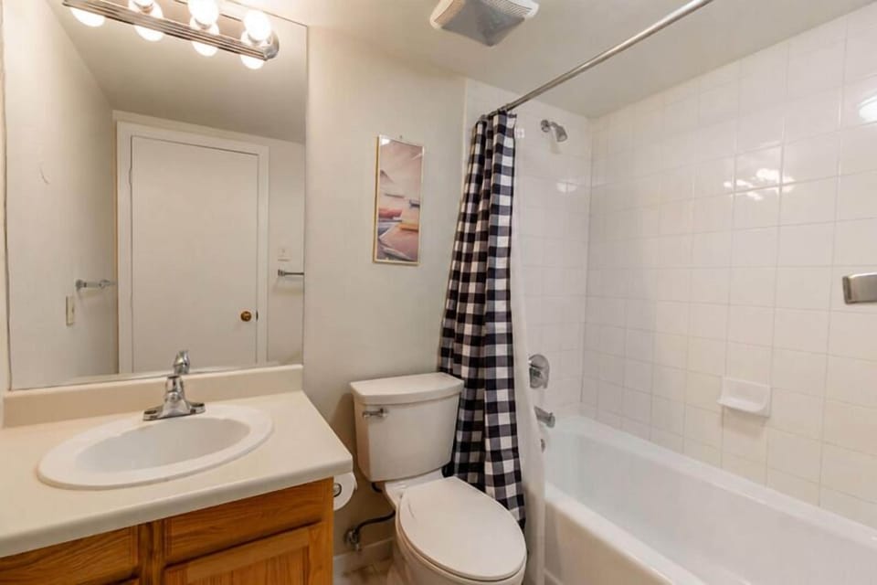Nine Vail Road Condos with Easy Access to Gondola by RedAwning Apartment in Vail