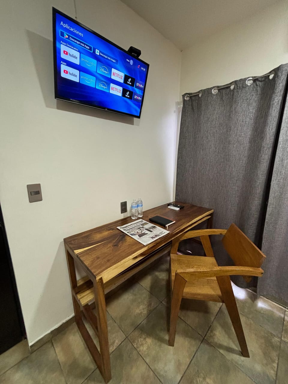 Standard Room, 1 Bedroom | Minibar, iron/ironing board (on request), WiFi (free), bed sheets