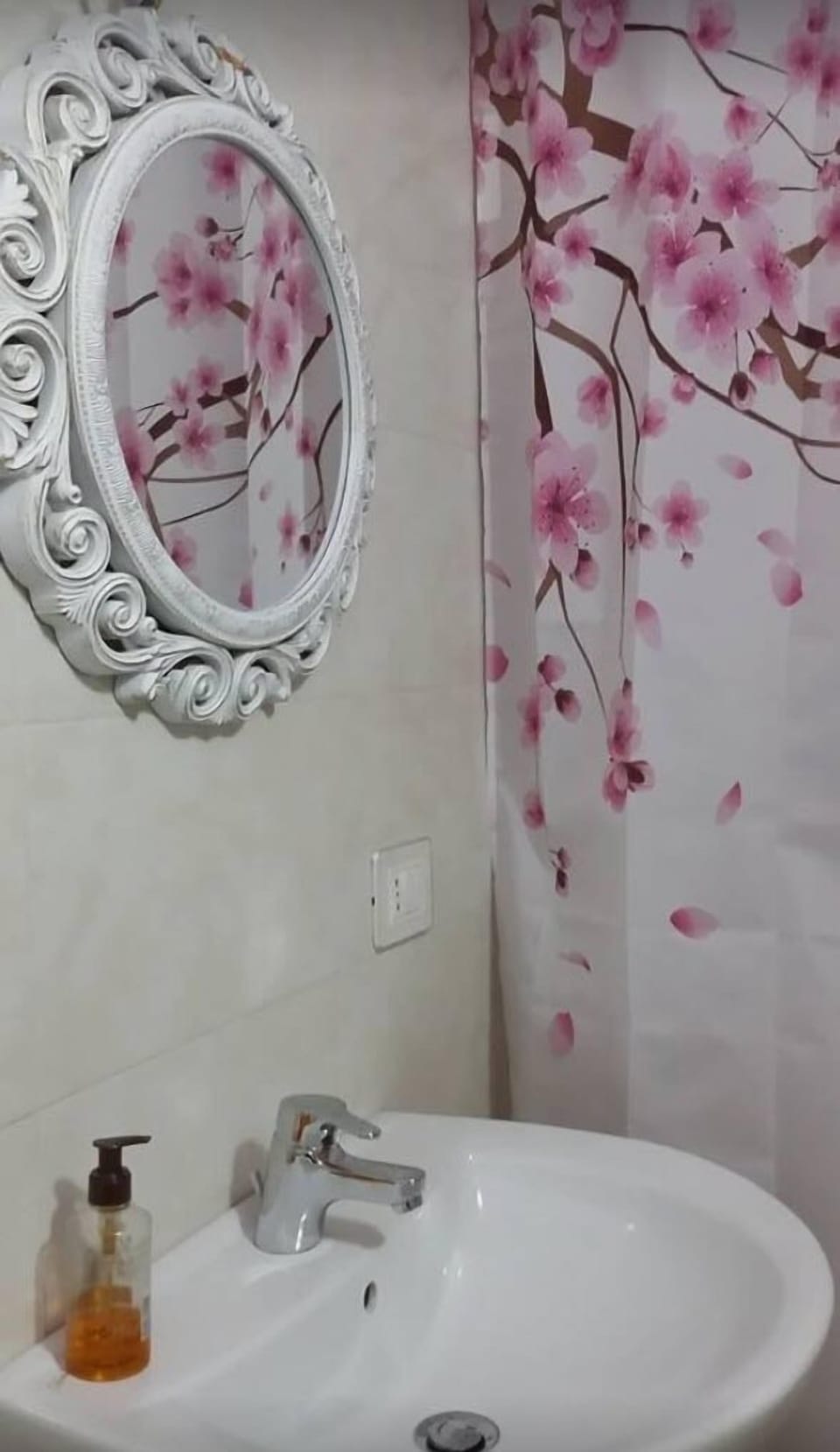 Family Room, Connecting Rooms | Bathroom sink