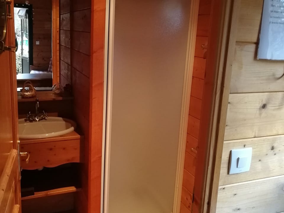 Mobile Home, Ensuite | Bathroom