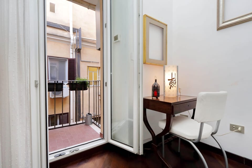 2 bedrooms, desk, iron/ironing board, cribs (surcharge)