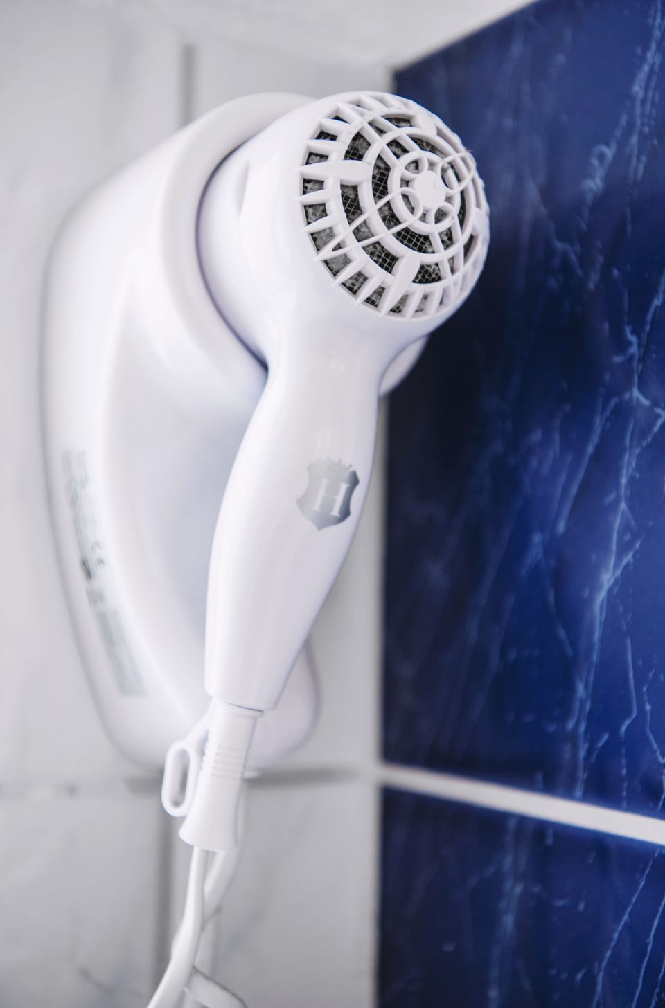 Standard Double Room | Bathroom amenities | Shower, towels