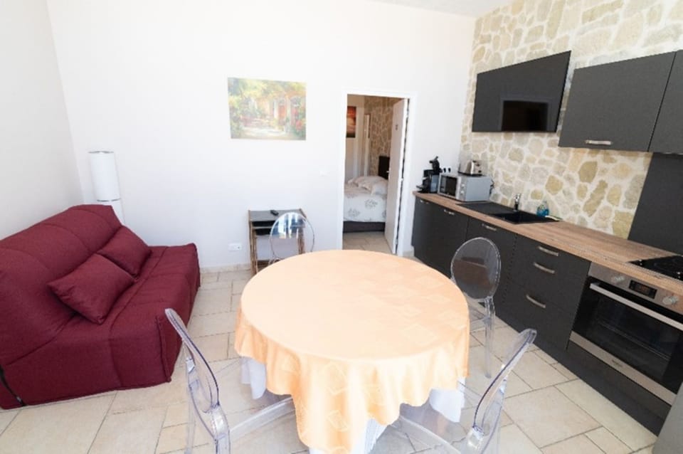 GITE DU RELAIS DE POSTE | Private kitchen | Microwave