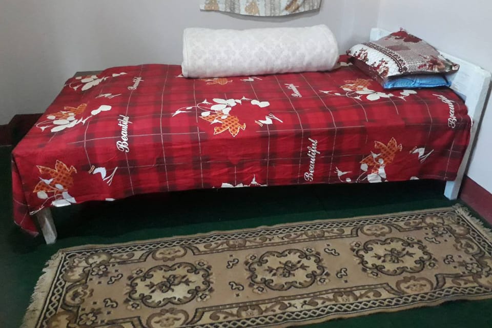Basic Room, 1 Double Bed, Non Smoking | Free WiFi
