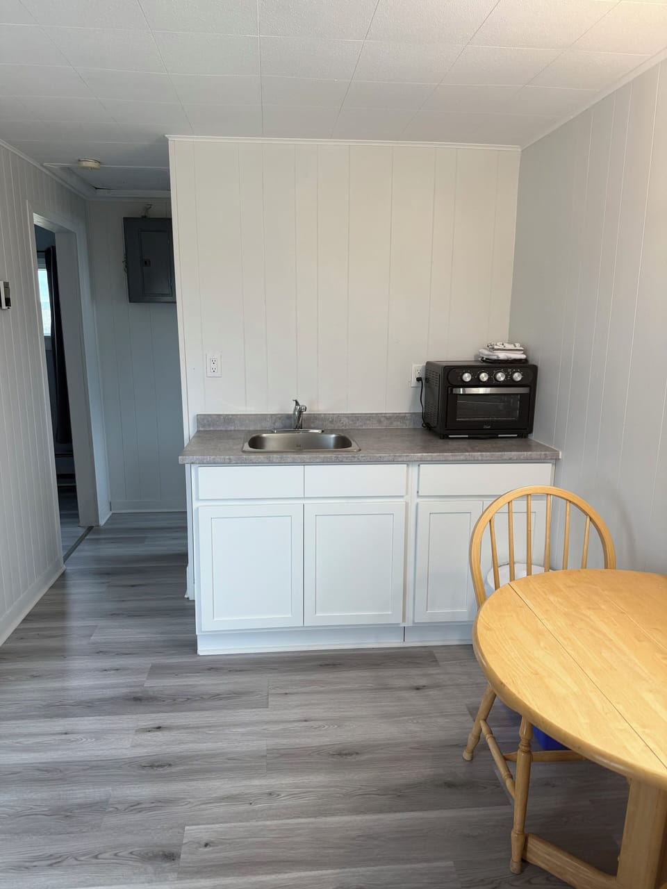 Cottage, 1 Bedroom | Private kitchen | Fridge