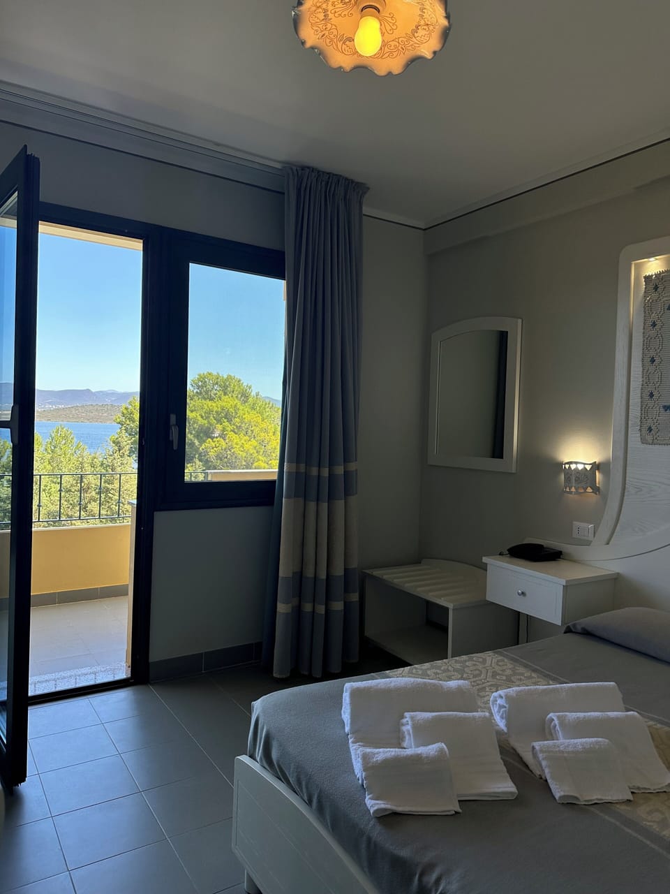 Panoramic Double Room, Lagoon View | Minibar, in-room safe, individually furnished, soundproofing