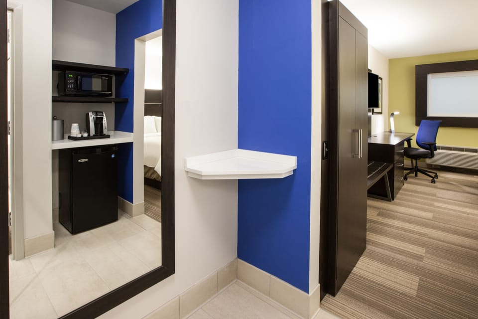 Room amenity