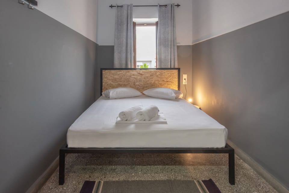 Comfort Double Room, 1 Queen Bed, Non Smoking | Premium bedding, blackout drapes, soundproofing, free WiFi