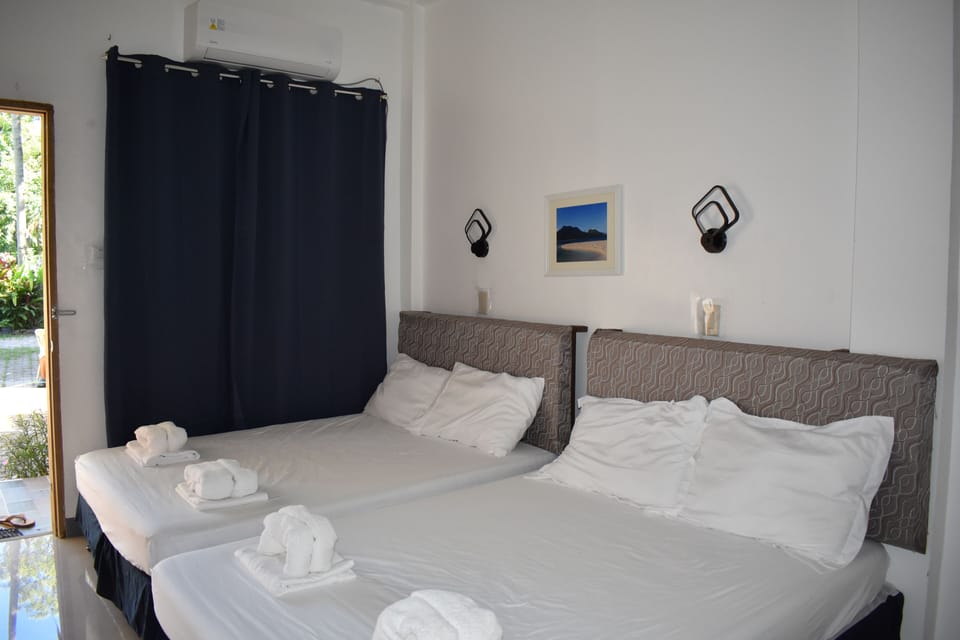 Comfort Studio | Premium bedding, blackout drapes, soundproofing, free WiFi