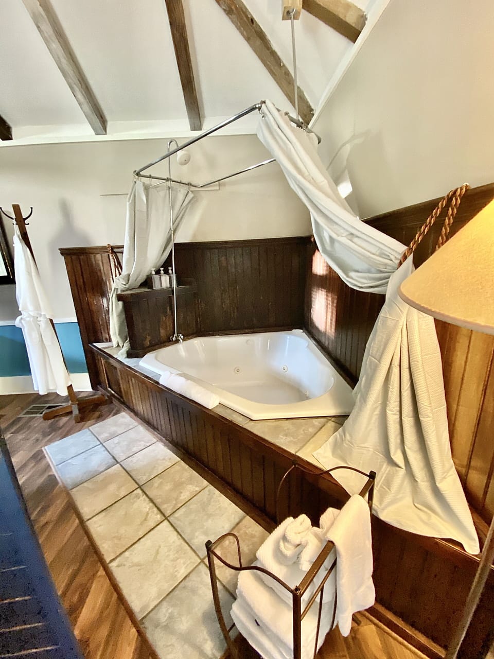 Honeymoon Suite, Jetted Tub (The Carriage House) | Private spa tub