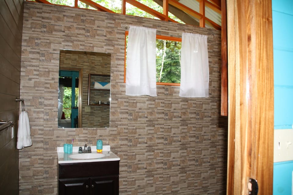 Panoramic Studio, 1 Queen Bed, Non Smoking | Bathroom sink