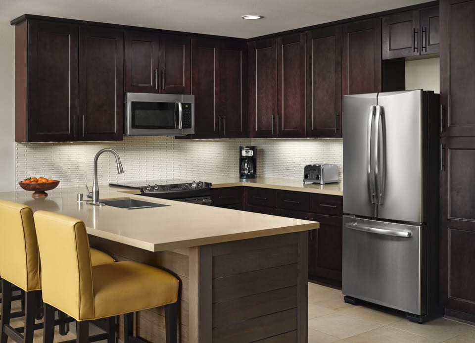 Fridge, microwave, coffee/tea maker