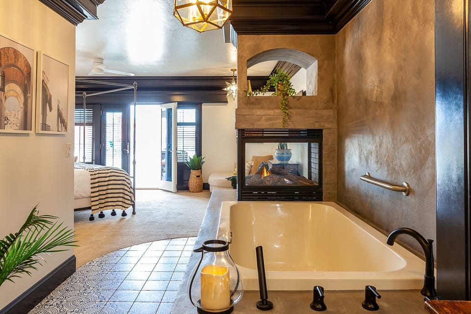 Luxury Suite, 1 King Bed, Fireplace, River View (Spanish Decor) | Courtyard view