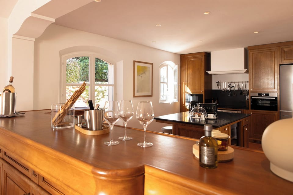 Free minibar items, in-room safe, blackout drapes, iron/ironing board