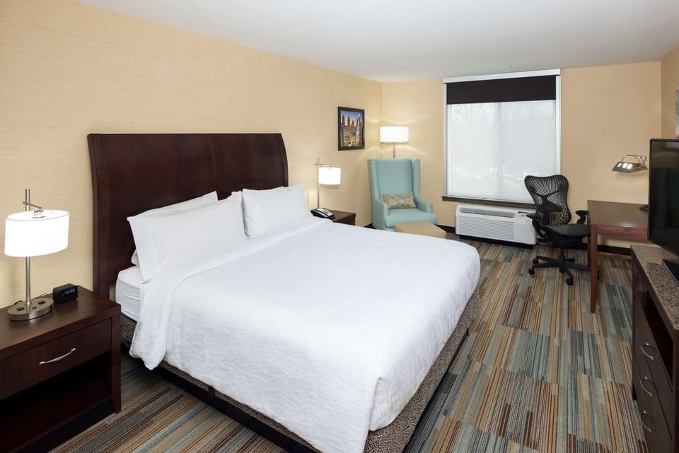 In-room safe, desk, iron/ironing board, free cribs/infant beds