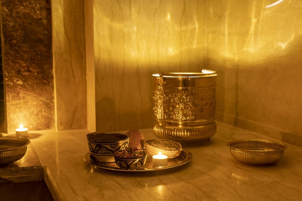 Steam room, Turkish bath, body treatments, deep-tissue massages