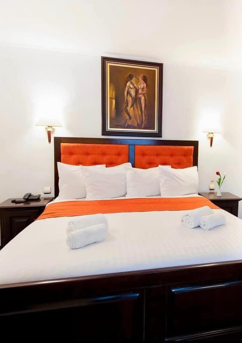 Standard Double Room | In-room safe, blackout drapes, soundproofing, free WiFi