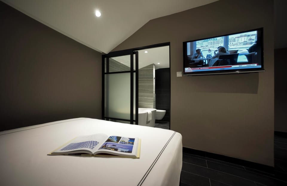 Family Room | In-room safe, desk, blackout drapes, iron/ironing board (on request)