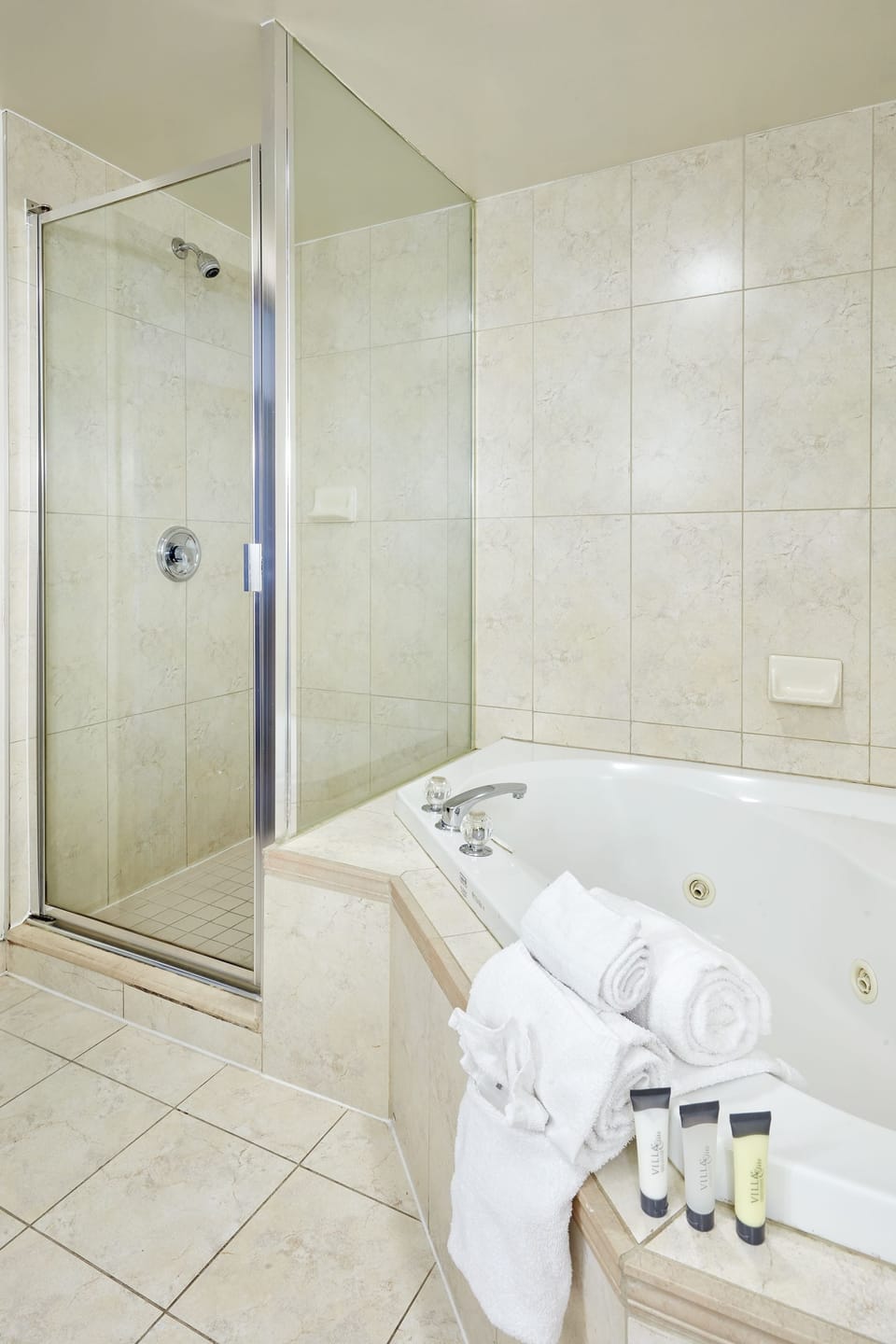 Suite, 1 King Bed, Hot Tub, Tower | Bathroom shower