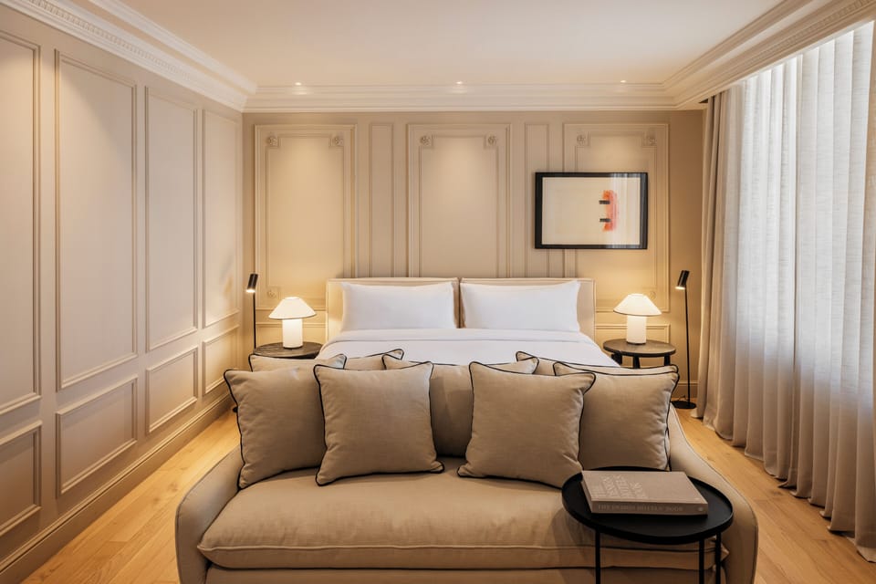 Junior Suite | Premium bedding, down comforters, in-room safe, desk