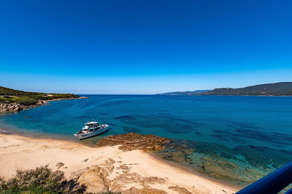 Standard Triple Room, Balcony, Sea View | View from property