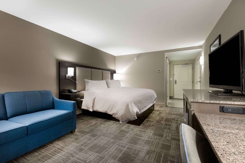 Premium bedding, Select Comfort beds, desk, blackout drapes