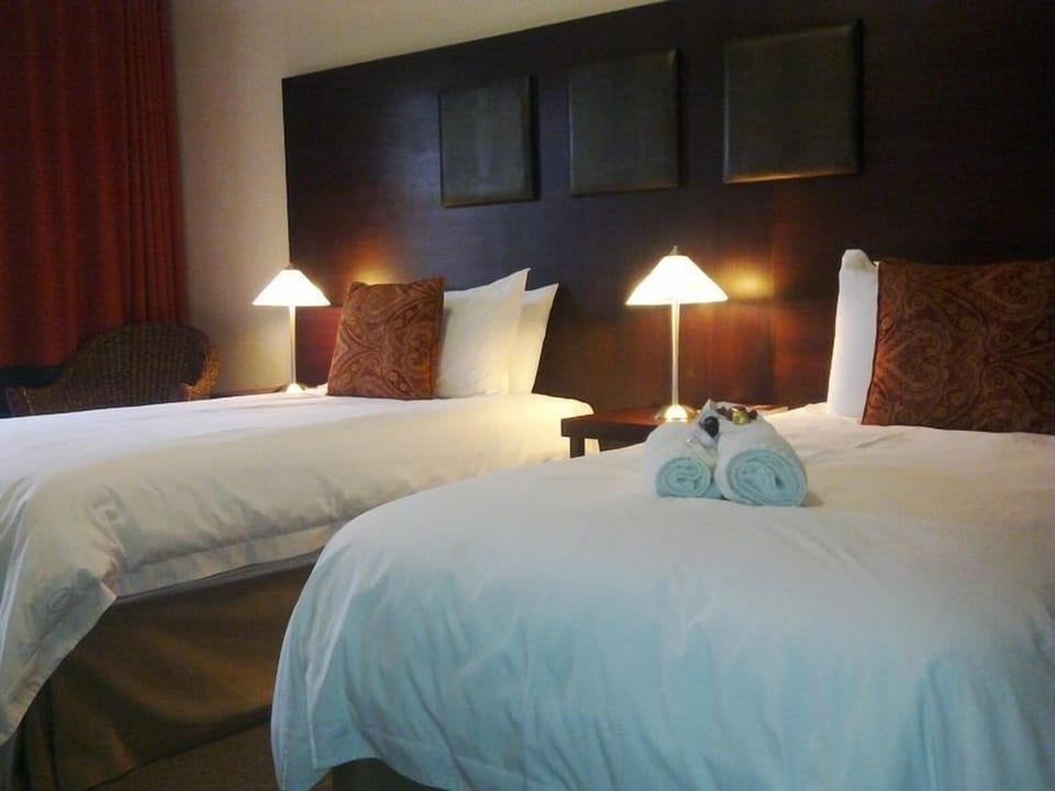 In-room safe, desk, laptop workspace, blackout drapes