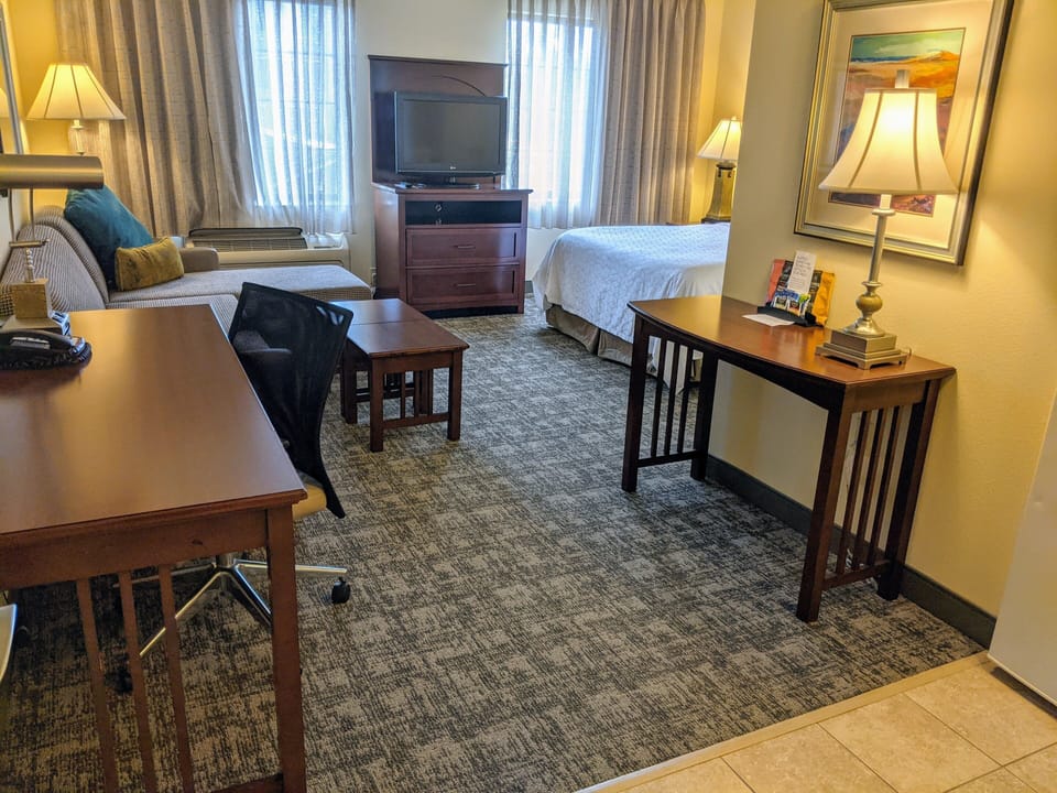 In-room safe, individually decorated, desk, iron/ironing board