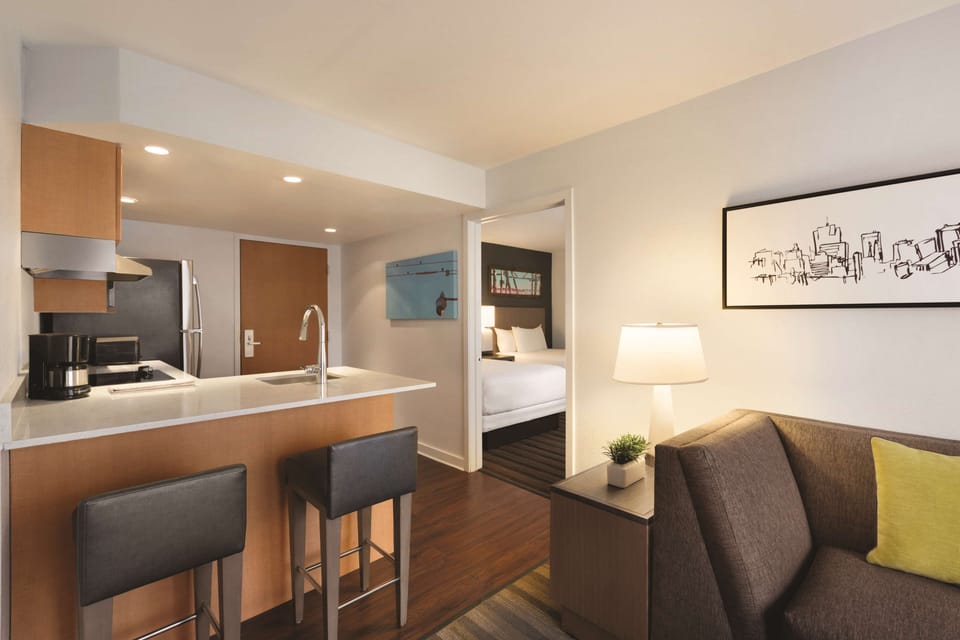 In-room safe, desk, iron/ironing board, free WiFi