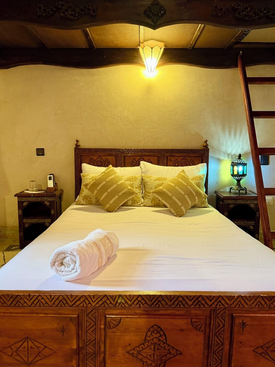 Standard Double or Twin Room, Courtyard Area | Premium bedding, in-room safe, individually decorated