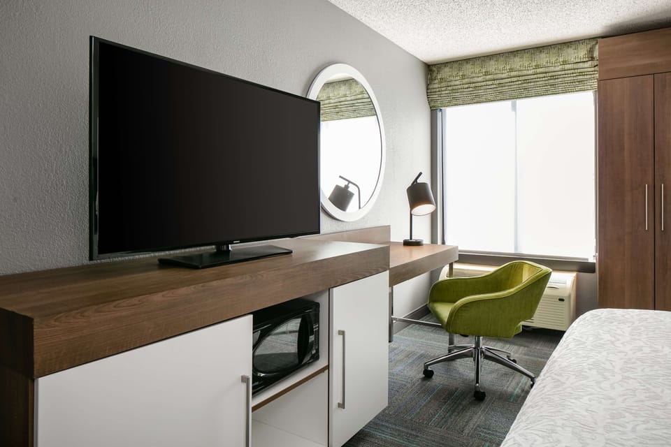 Desk, iron/ironing board, free cribs/infant beds, free WiFi