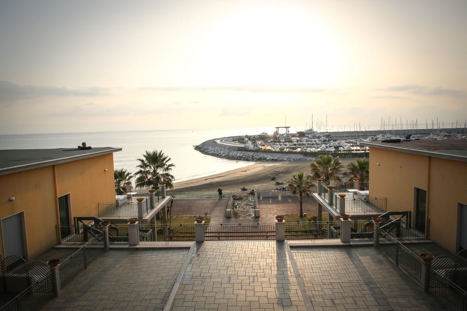 Deluxe Double or Twin Room | Beach/ocean view
