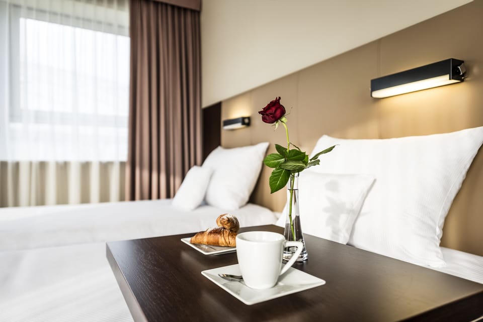 Single Room | In-room safe, desk, iron/ironing board, rollaway beds