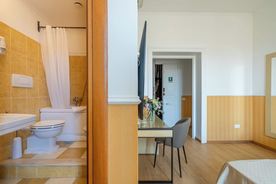 Superior Double or Twin Room | Minibar, iron/ironing board, free cribs/infant beds, free WiFi