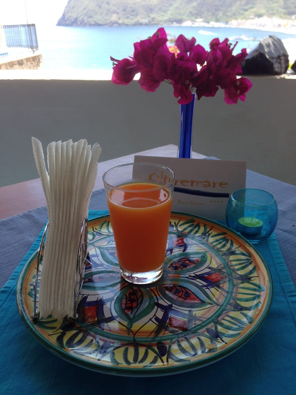 Daily buffet breakfast for a fee