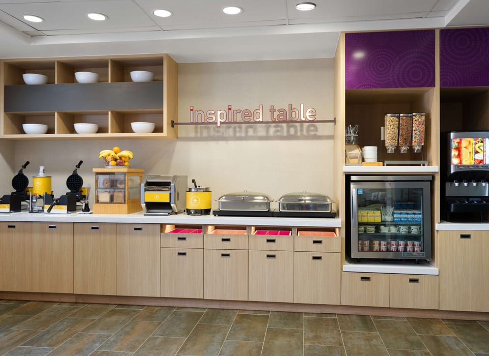 Free daily full breakfast