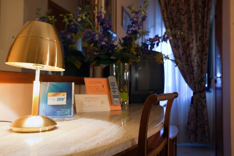 Room amenity